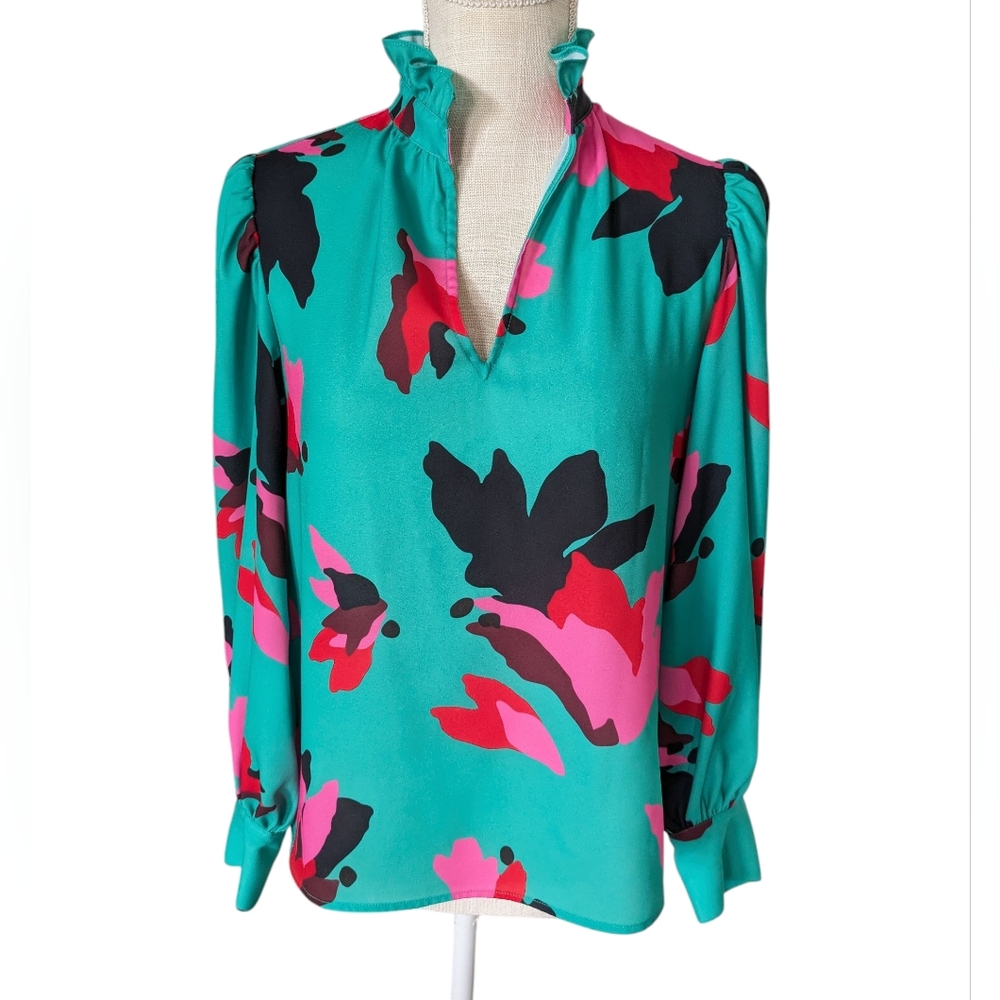 CROSBY By Mollie Burch Long Blouse Floral Green Pink‎ Black ruffle v-neck top XS